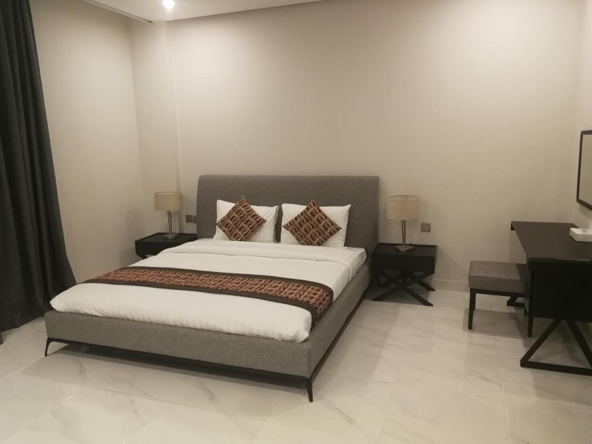 Infinity Juffair Suites Al-Manamah Bagian luar foto