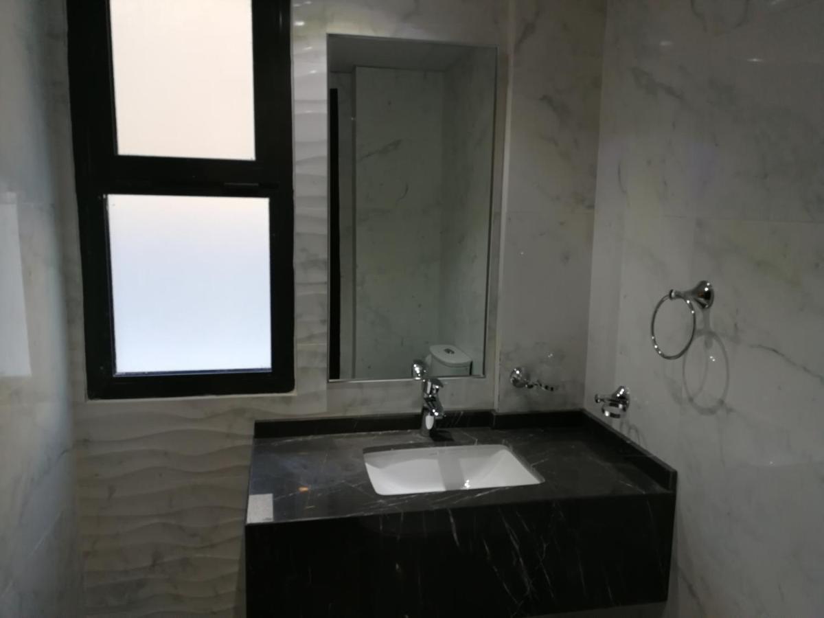 Infinity Juffair Suites Al-Manamah Bagian luar foto
