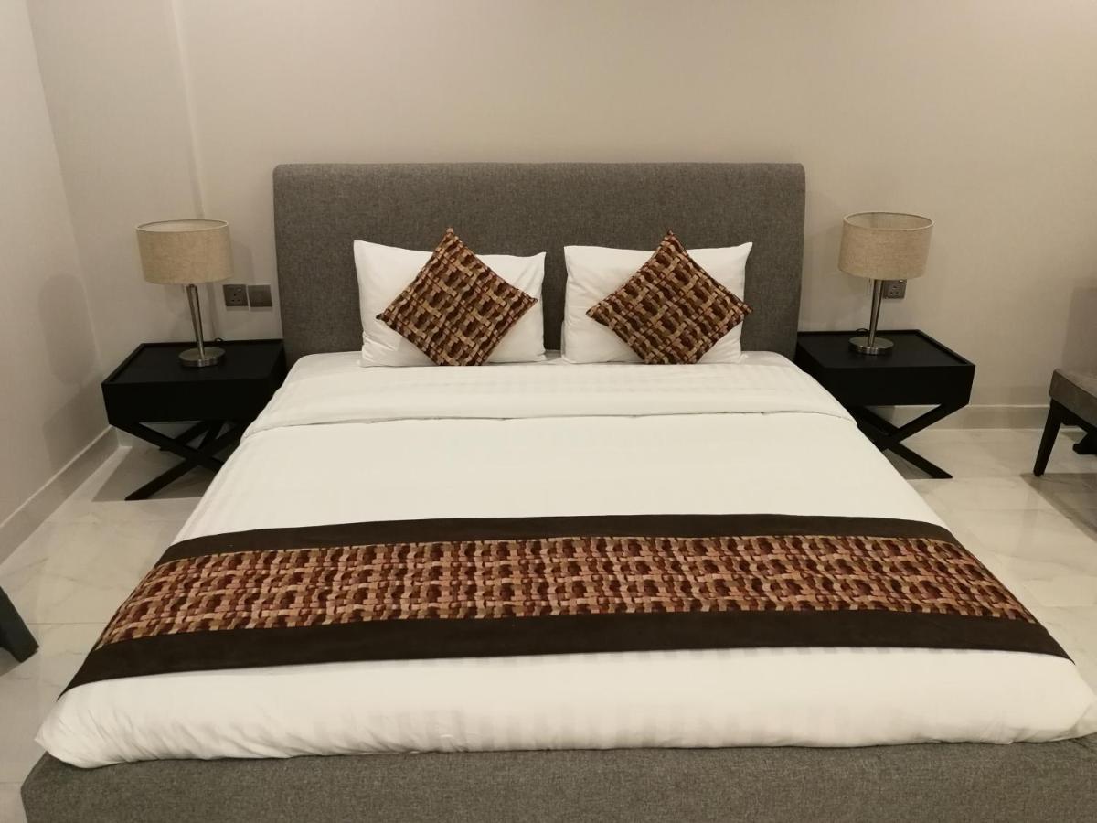 Infinity Juffair Suites Al-Manamah Bagian luar foto