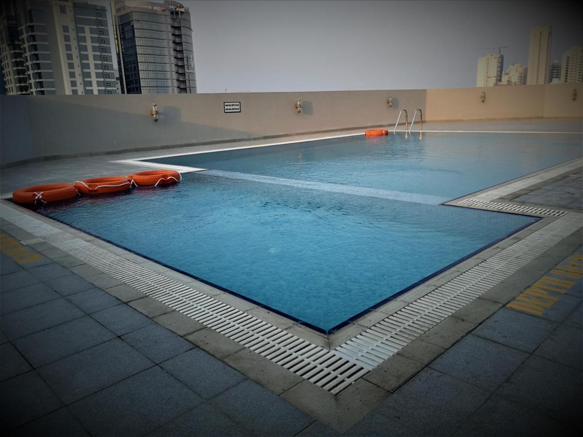 Infinity Juffair Suites Al-Manamah Bagian luar foto