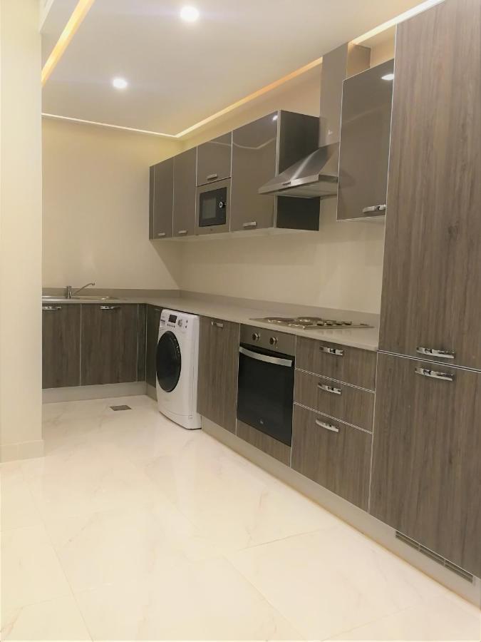 Infinity Juffair Suites Al-Manamah Bagian luar foto