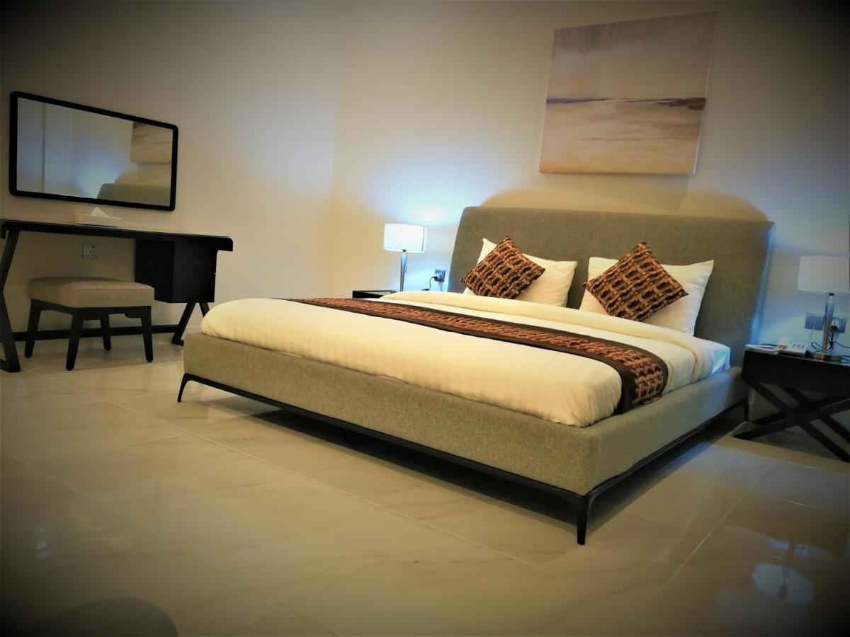 Infinity Juffair Suites Al-Manamah Bagian luar foto